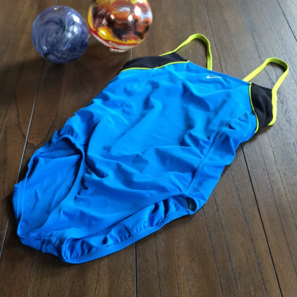 Nike Competition Suit